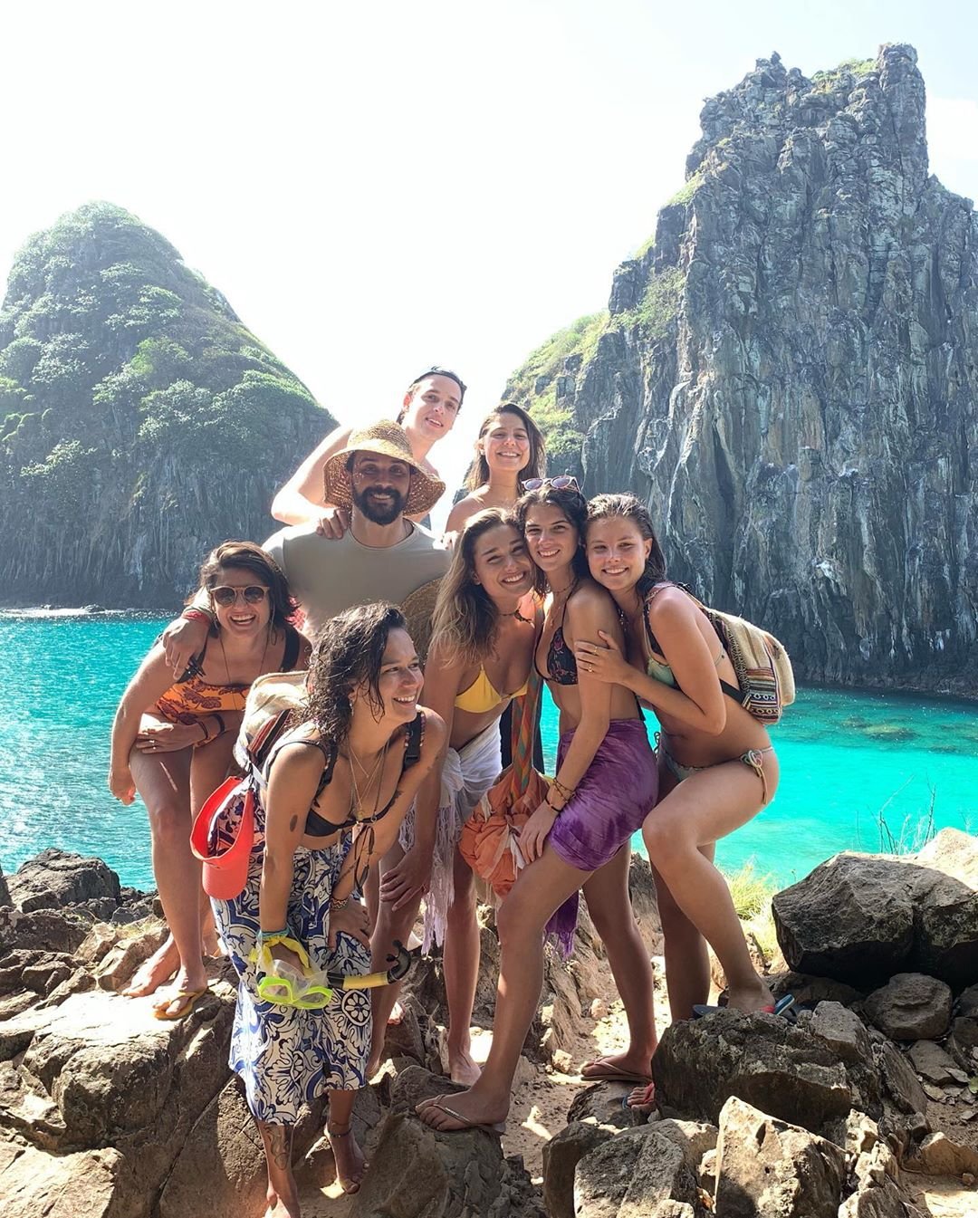 Sasha aparece curtindo dia de sol com amigos em Fernando de Noronha 19 Sasha aparece curtindo dia de sol com amigos em Fernando de Noronha