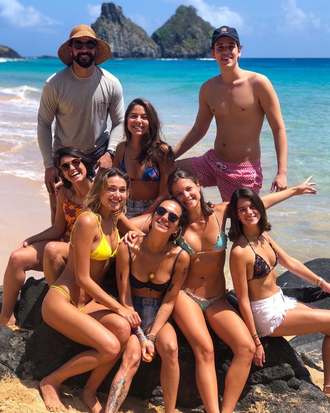 Sasha aparece curtindo dia de sol com amigos em Fernando de Noronha 17 Sasha aparece curtindo dia de sol com amigos em Fernando de Noronha