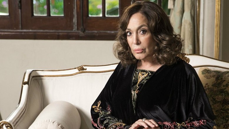 Susana Vieira diz que humoristas da Globo a ridicularizam: 'E ainda tenho que ir no programa delas'