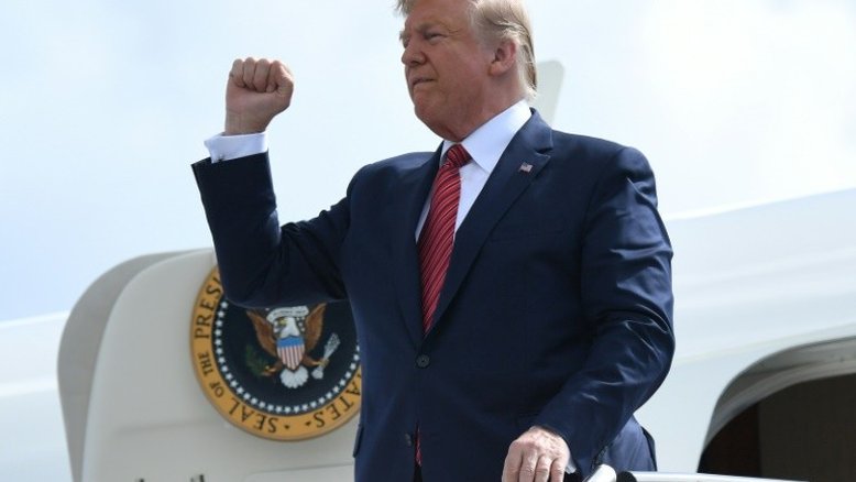 Trump confirma que falou sobre Biden com presidente ucraniano