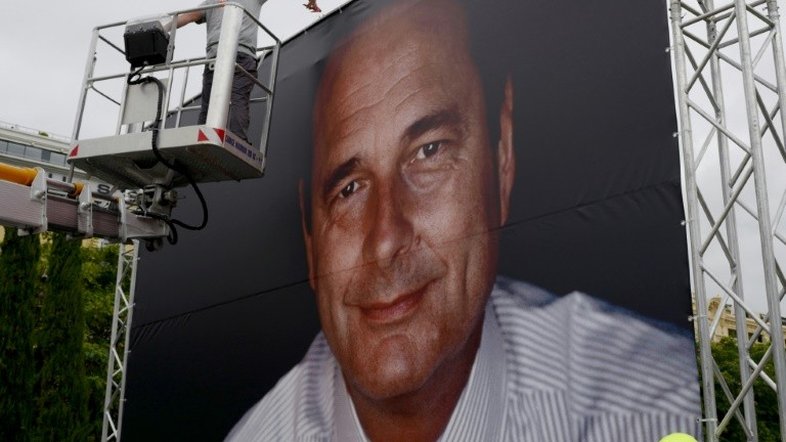 França começa a se despedir de Jacques Chirac