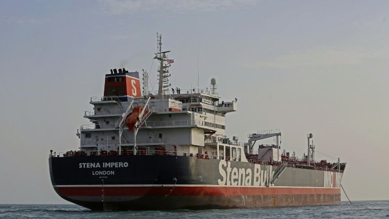 Parte da tripulação de petroleiro sueco retido no Irã é libertada