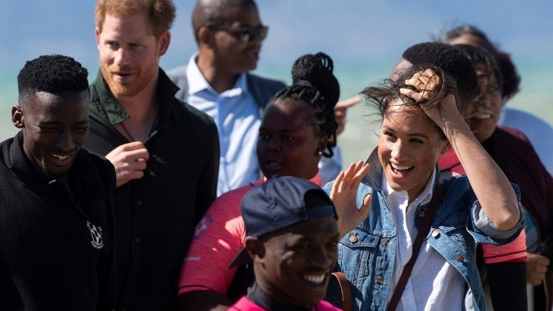 Harry e Meghan visitam projetos sociais na África do Sul