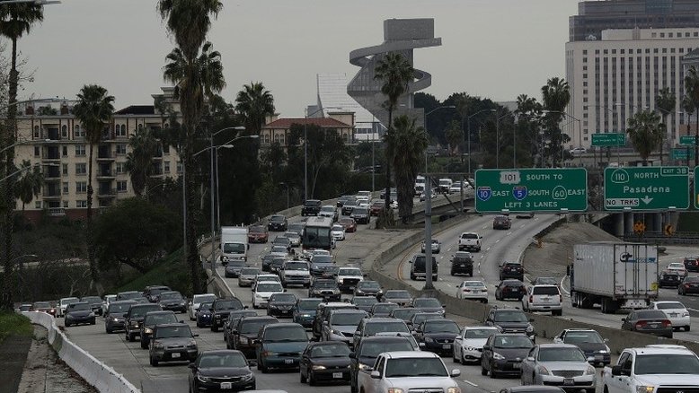 Califórnia promete combater 'vingança' de Trump em política ambiental