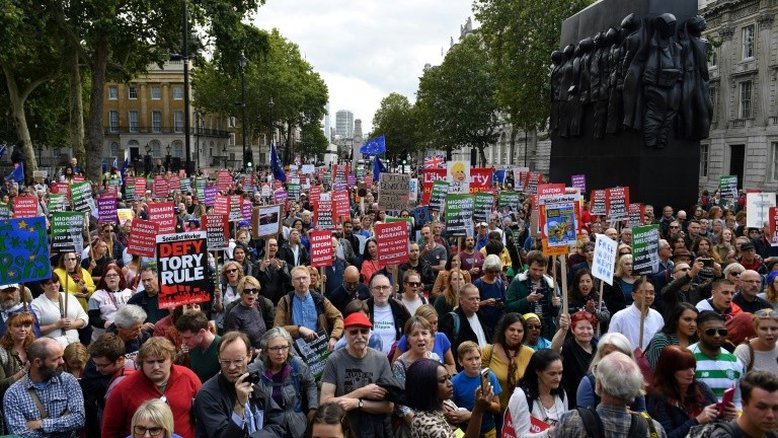 França rejeita adiamento do Brexit nas 'circunstâncias atuais'