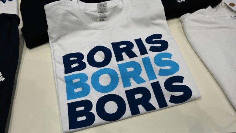 Boris Johnson promete Brexit a qualquer custo
