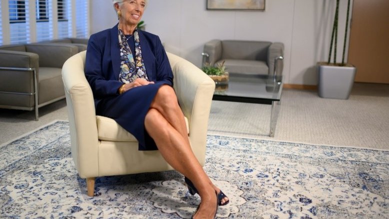 Lagarde defende 'um toque feminino' na condução da economia