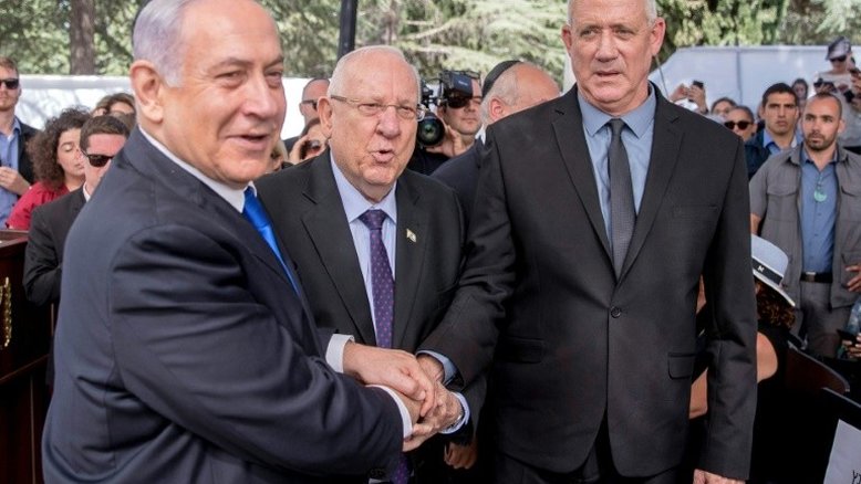 Partidos árabes apoiam Gantz para posto de primeiro-ministro de Israel