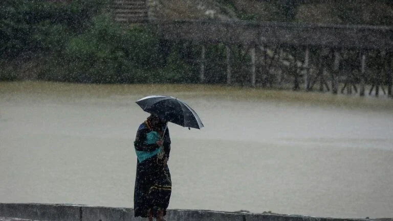 Mulher é forçada a casar com seu estuprador em Bangladesh