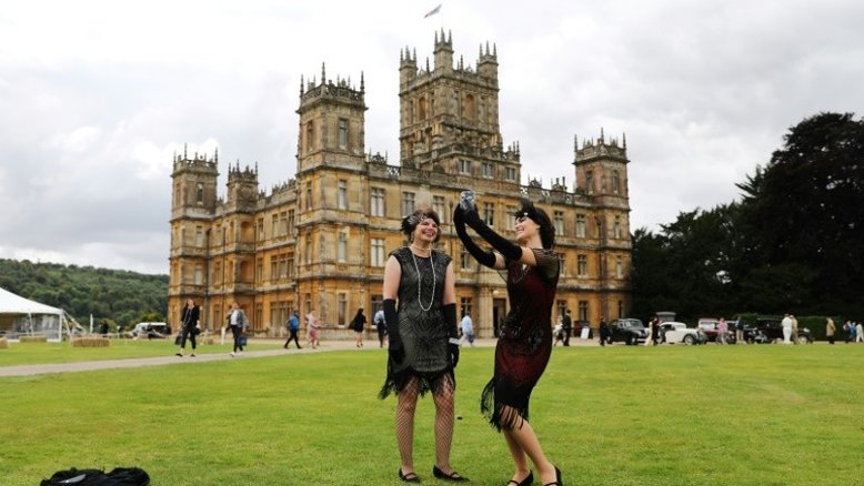 Fãs invadem castelo de "Downton Abbey" antes da estreia do filme