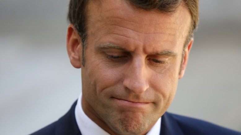 Macron endurece tom sobre imigração na França