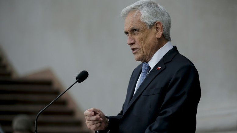 Presidente do Chile rechaça referência de Bolsonaro ao pai de Bachelet