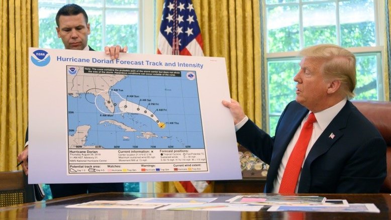 Tormenta política afeta serviço meteorológico dos EUA após furacão Dorian