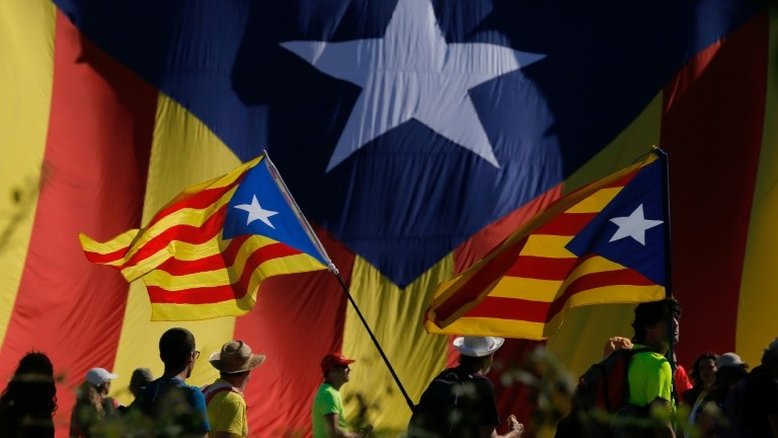 Espanha discutirá medidas após violentos protestos em Barcelona