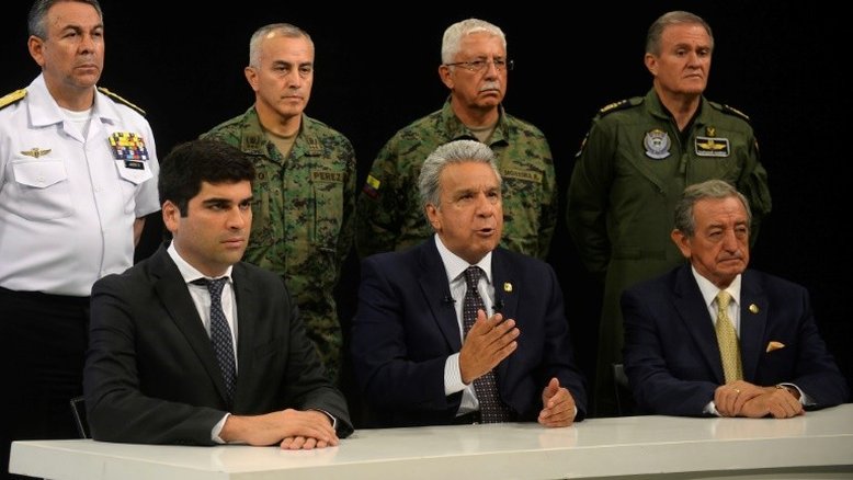 Moreno muda sede de governo no Equador e sofre com pressão crescente de indígenas