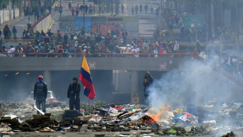 Indígenas e governo do Equador iniciam diálogo para tentar resolver crise