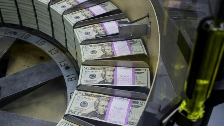 Fed toma medidas para melhorar liquidez e controlar juros