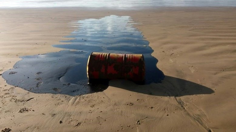 200 toneladas de óleo foram recolhidas nas praias do Nordeste
