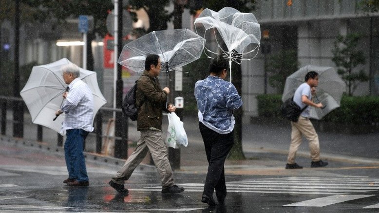 Ao menos quatro mortos e competições canceladas por tufão Hagibis no Japão