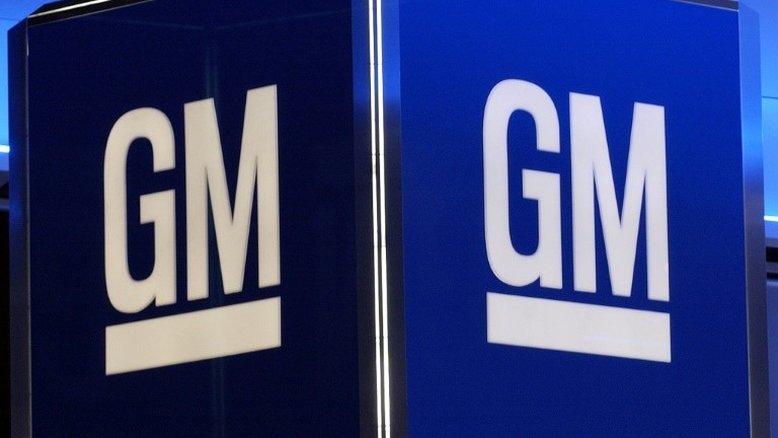 GM suspende contrato de funcionários por falta de peças para carros
