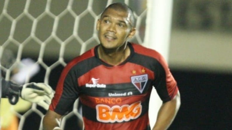 Agenor, ex-Atlético-GO e Ponte Preta, morre em acidente de carro