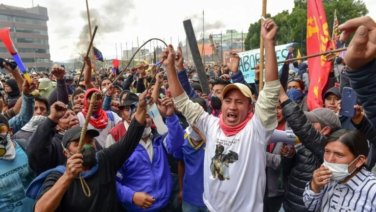 Indígenas reativam a revolta contra os pacotes do FMI no Equador