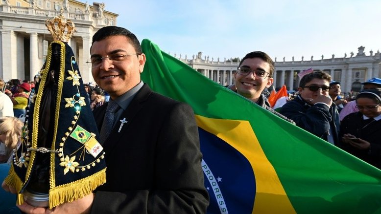 Dulce, a freira empreendedora e 'santa dos pobres' do Brasil