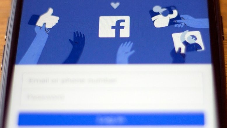 Revés judicial para o Facebook na UE sobre discursos que incitam o ódio
