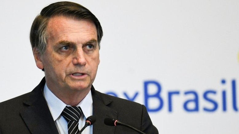 Bolsonaro diz que Argentina 'escolheu mal' o peronista Fernández
