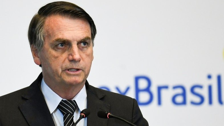 Bolsonaro diz que Argentina 'escolheu mal' o peronista Fernández