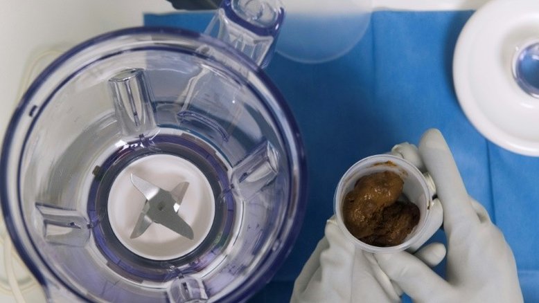 Transplante de matéria fecal, uma terapia que pode salvar vidas