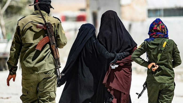 O que se sabe sobre os jihadistas do Estado Islâmico presos na Síria