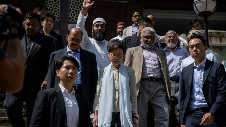 Polícia de Hong Kong pede desculpas após incidente em Mesquita