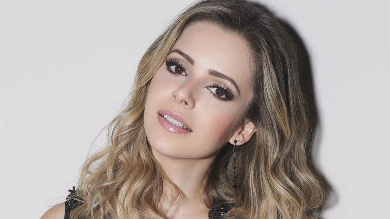Além de casamento com Lucas Lima, Sandy já namorou galã da Globo; saiba quem