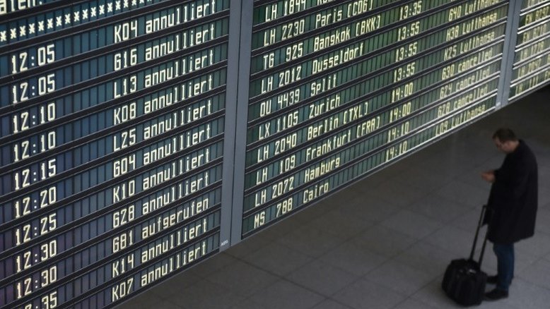 Greve da Lufthansa cancela centenas de voos na Alemanha