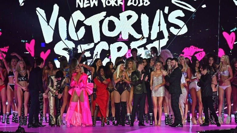 Famoso desfile de lingeries da Victoria's Secret não irá acontecer este ano