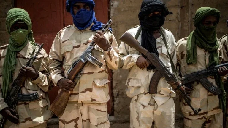 As milícias e os grupos jihadistas no conflito armado no Mali