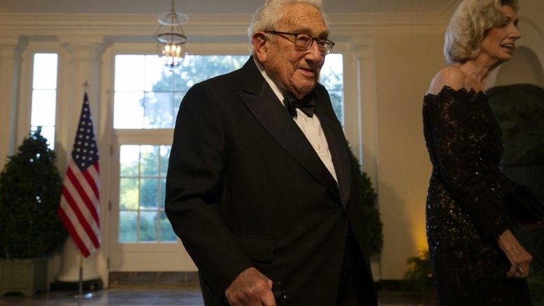 Kissinger diz que conflito comercial EUA-China pode virar uma guerra