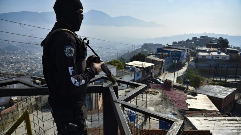 FAES, o esquadrão que semeia o terror em bairros pobres da Venezuela