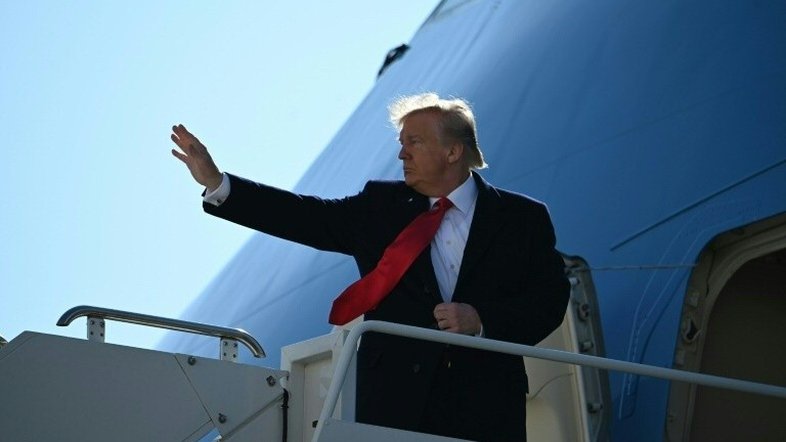 Trump exige saber identidade de informante na origem do processo de impeachment