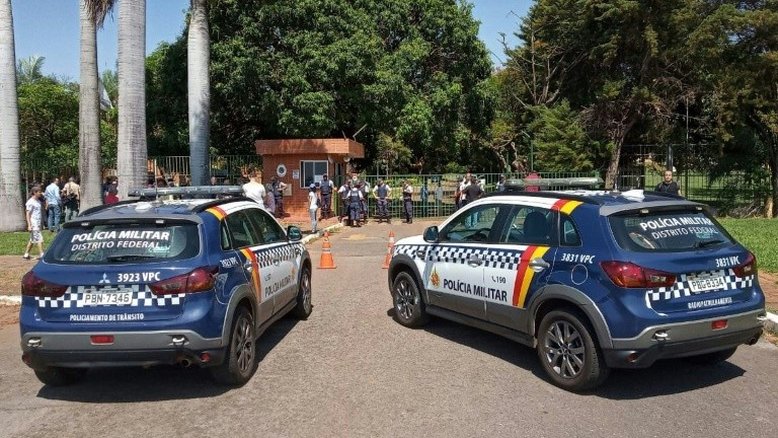 Apoiadores de Guaidó desocupam embaixada da Venezuela em Brasília