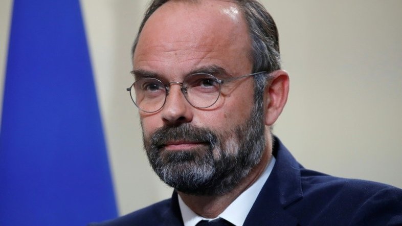 França anuncia regras mais rígidas para política migratória