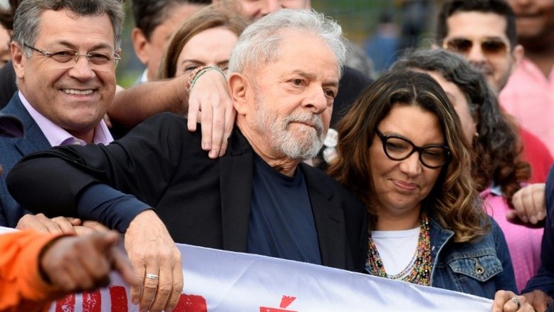 Lula e Bolsonaro se preparam para duelo pelo destino do Brasil