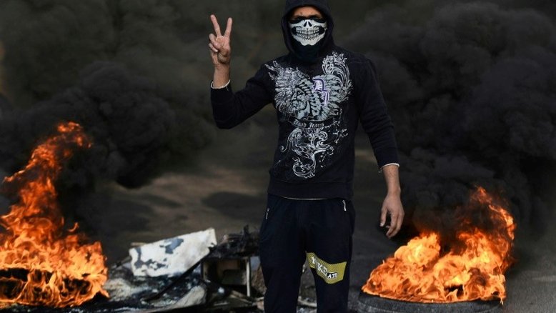 Protestos deixam dois manifestantes mortos em Bagdá