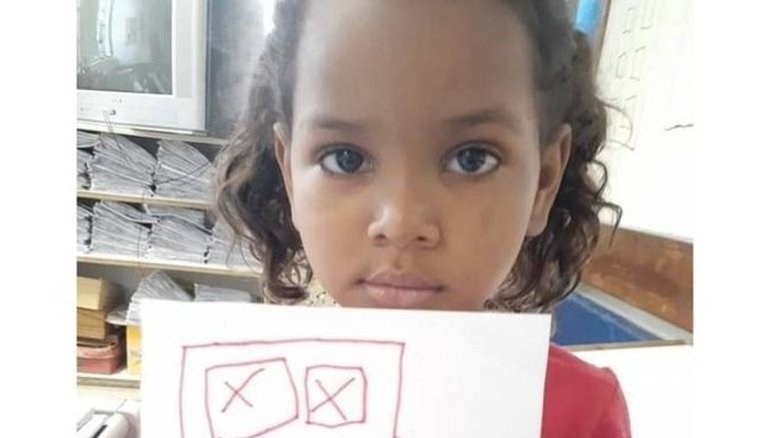 RJ: Morre menina vítima de bala perdida a caminho da escola