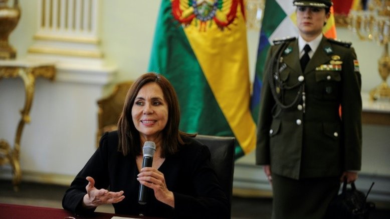 Bolívia acusa Espanha de tentar tirar ex-ministro asilado em embaixada mexicana