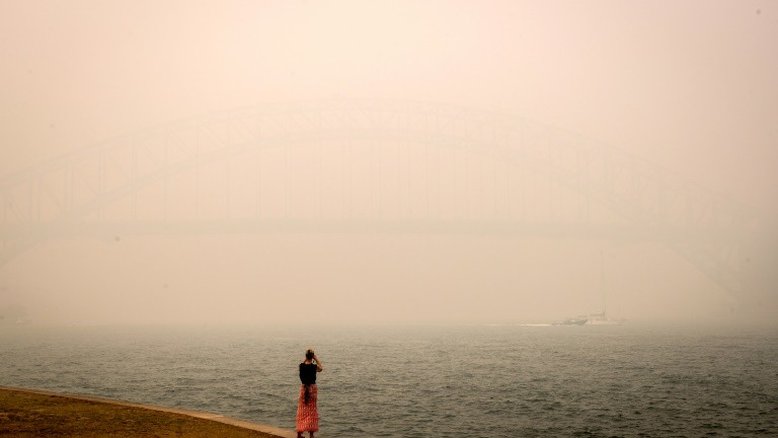 Sydney enfrenta fumaça tóxica resultante de incêndios