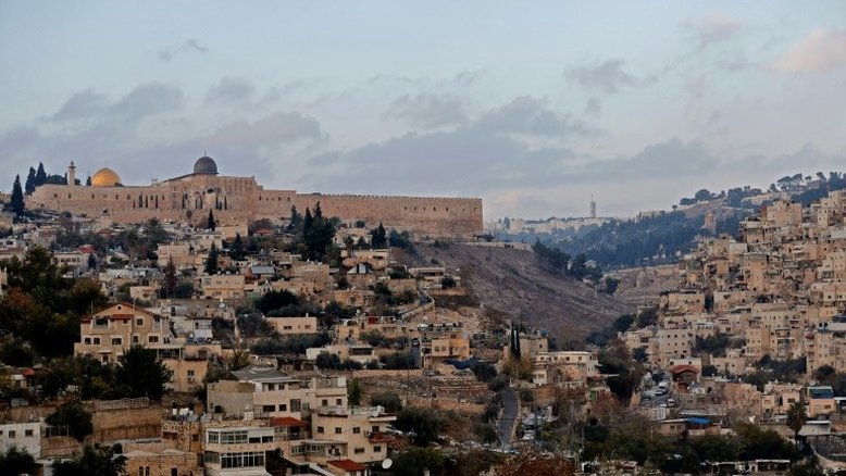Polêmico projeto de teleférico gera debate em Jerusalém