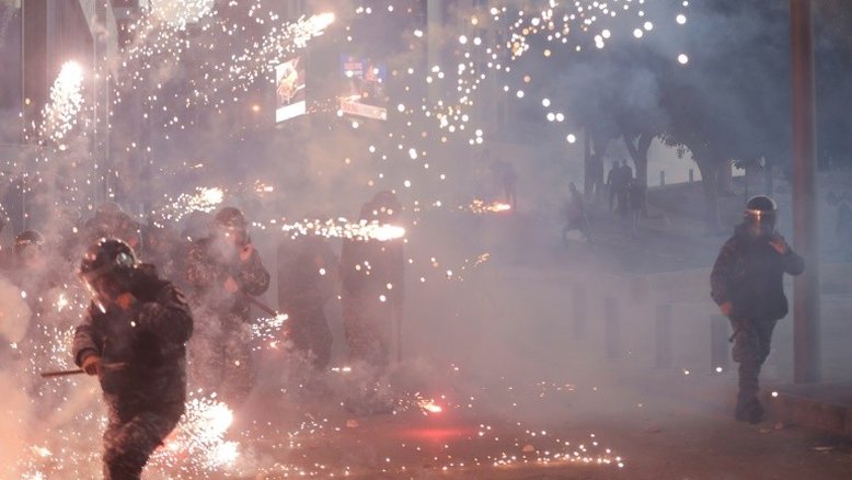 Confrontos entre polícia libanesa e simpatizantes do Hezbollah