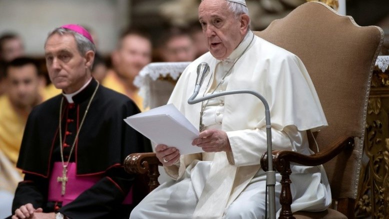 Papa defende 'conversão ecológica integral', em mensagem de paz anual